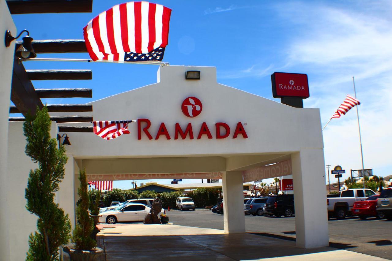 Hotel Ramada By Wyndham Kingman Exterior foto
